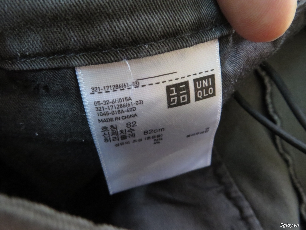 [authentic] chinos uniqlo (2nd)---et 23h 21/8/2019