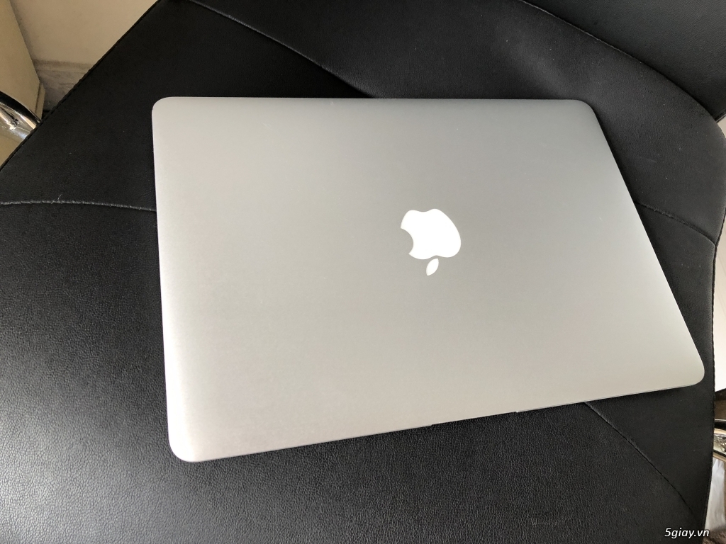 macbook air 13inch 2015 max option i7 - 1