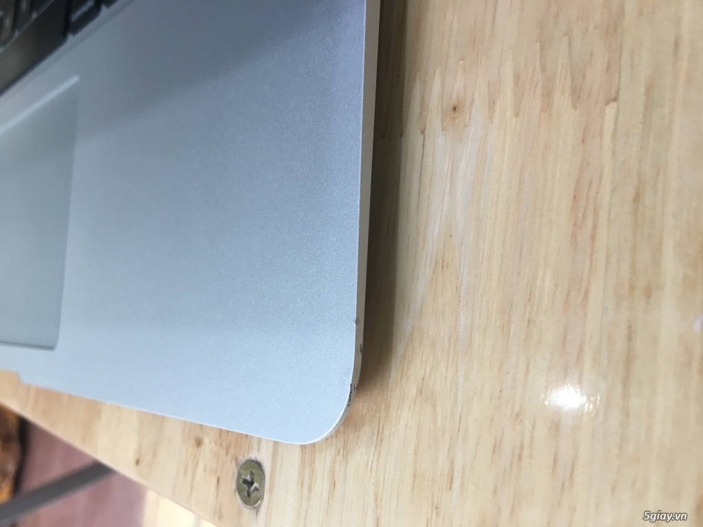 MacBook Air 13.3 2017 MQD32 - 2