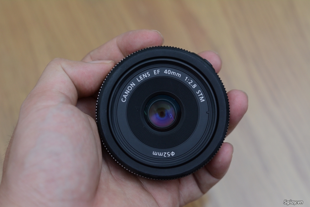Canon 40f/2.8 STM - 3