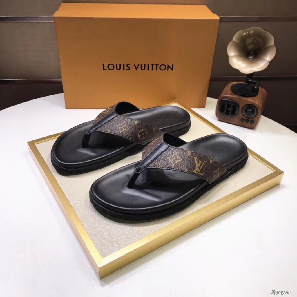 Dép Louis Vuitton, Burberry for men. - 2