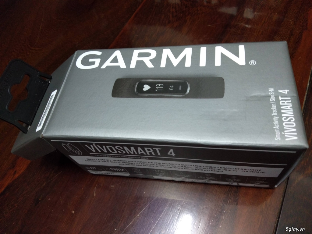 Vòng tay thông minh Garmin Vivosmart 4 Black, xách tay USA, giá 2T800 - 2