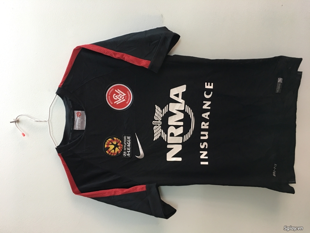 Bộ sưu tập áo đá banh chính hãng cần chia sẽ cho AE cùng đam mê. HOT! - 11