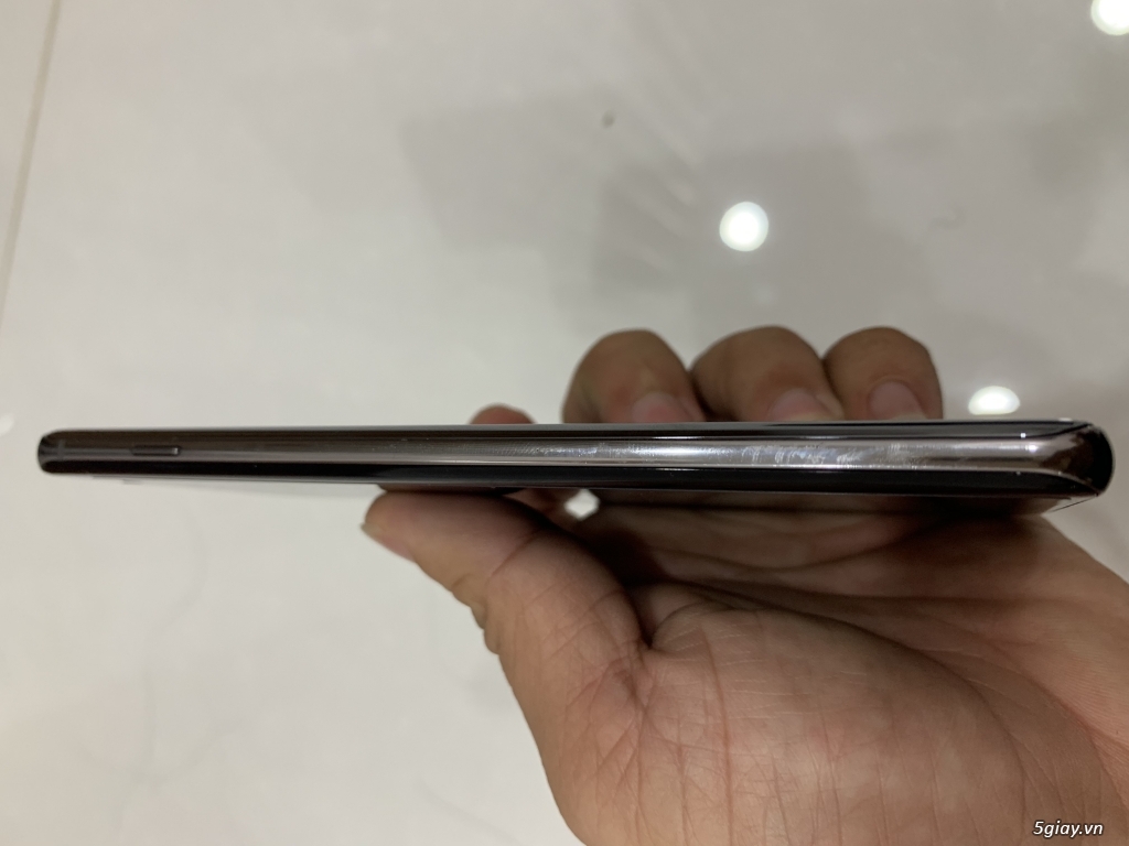 Cần bán gấp Samsung Galaxy S10+ 512g, Ceramic, còn bảo hành dài - 2