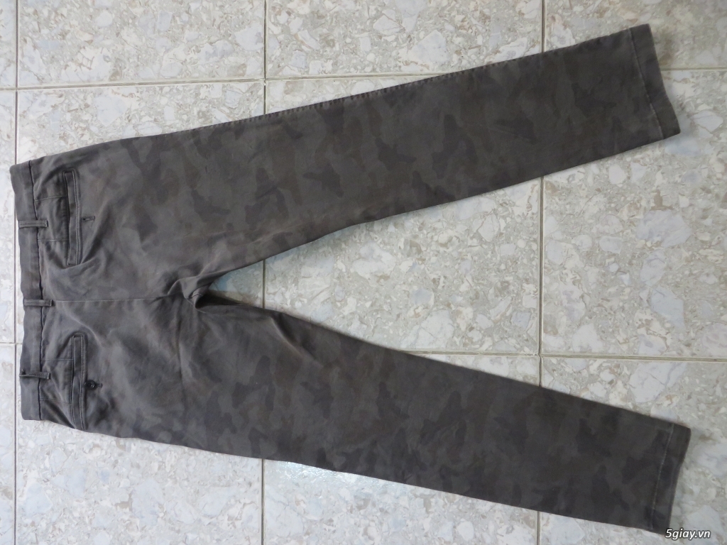 [authentic] chinos uniqlo (2nd)---et 23h 31/8/2019 - 1