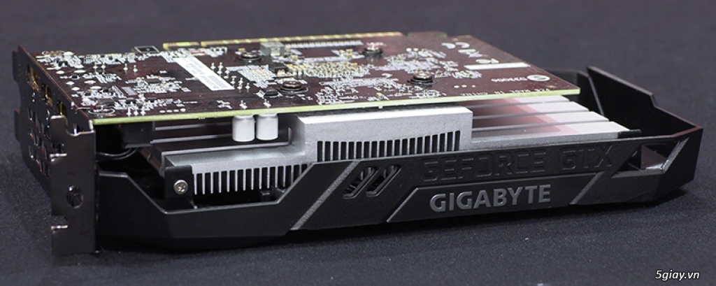 Card màn hình Gigabyte Gtx1650 Winforce OC 4GB - 1