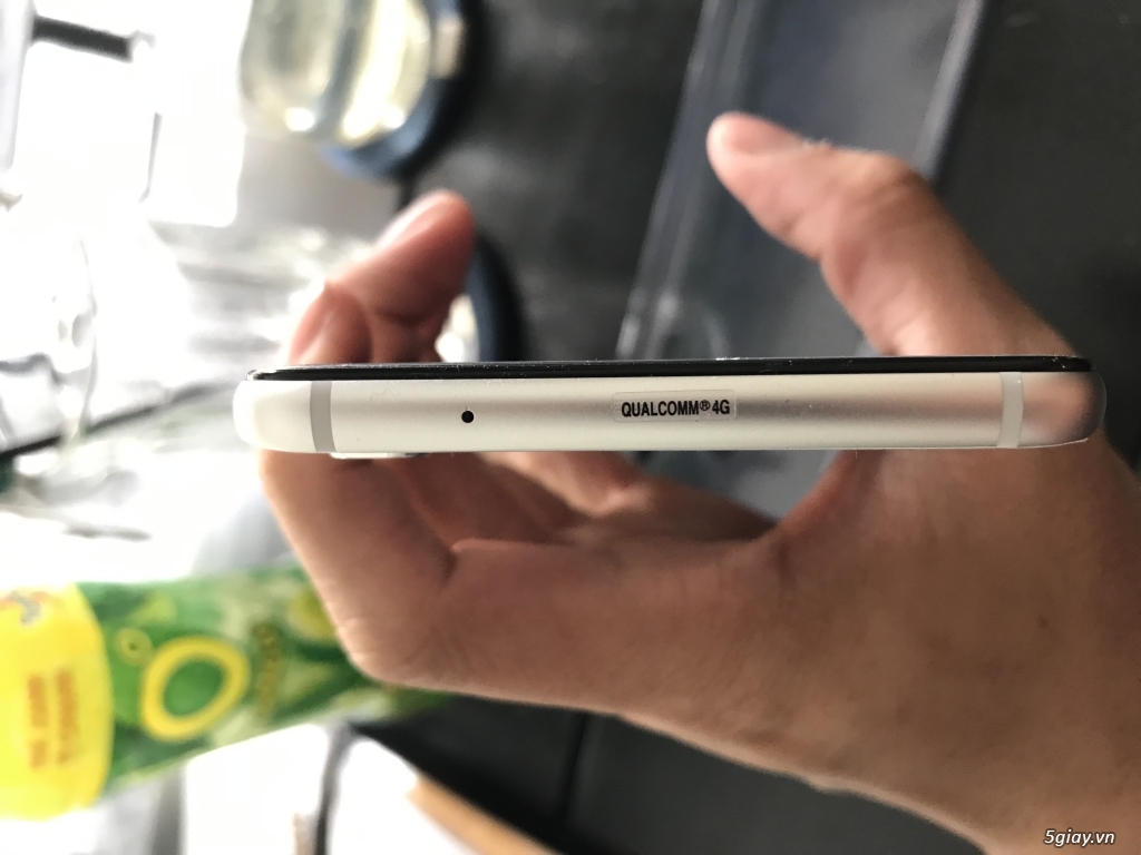 Samsung A8 Star 4/64 Trắng , fullbox - 1