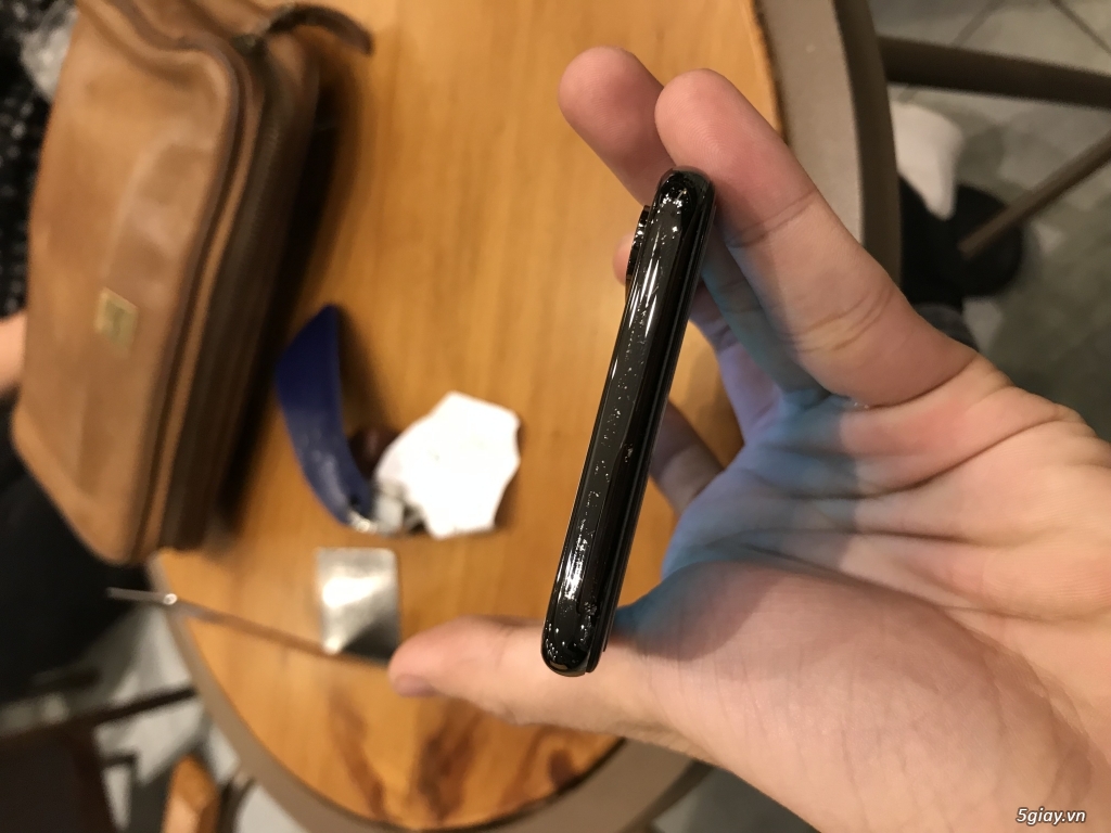 Bán iPhone X đen 64g . Quốc tế . 98% - 1