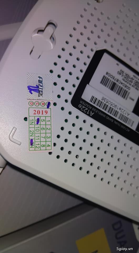 Router wifi tốc chuẩn AC hai băng tầng 2.4GHZ - 5GHZ bh 36 tháng