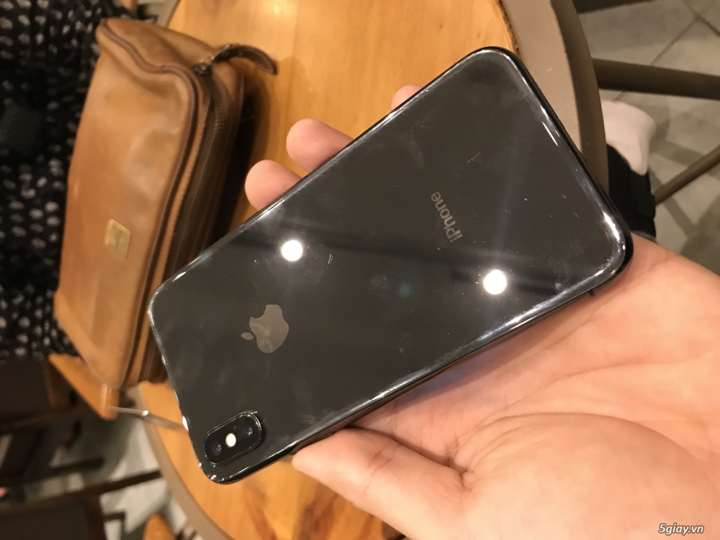 Bán iPhone X đen 64g . Quốc tế . 98% - 2