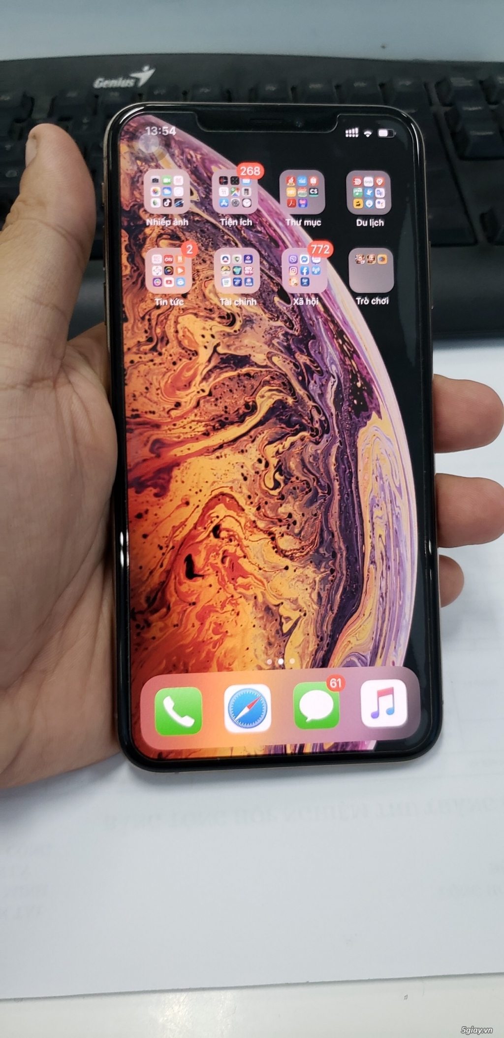 Iphone XS max bản 512mb màu vàng còn bảo hành dài cần bán - 7
