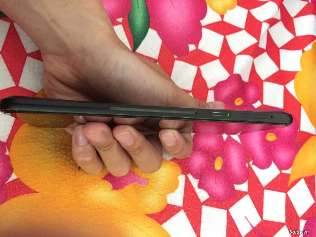 Xiaomi Black Shark Helo 8GB 128GbB Còn Bảo Hành Vàng 12 Tháng - 1