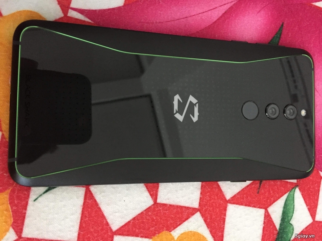 Xiaomi Black Shark Helo 8GB 128GbB Còn Bảo Hành Vàng 12 Tháng