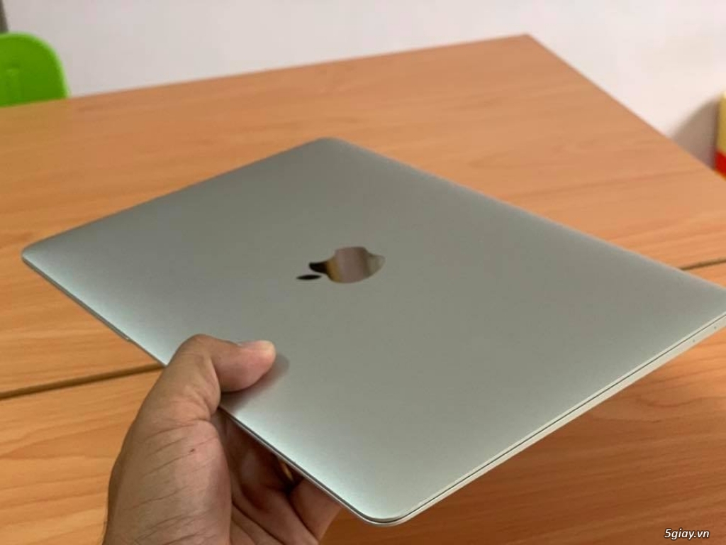 Xả kho vài con Macbook Air 2014 ,2017 ,2018 .macbook 12 ,Macbook pro - 7