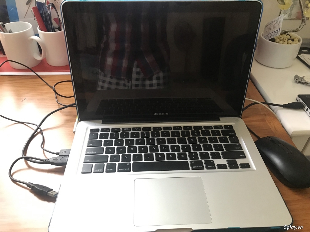 Macbook Pro 13.3inches Mid 2009