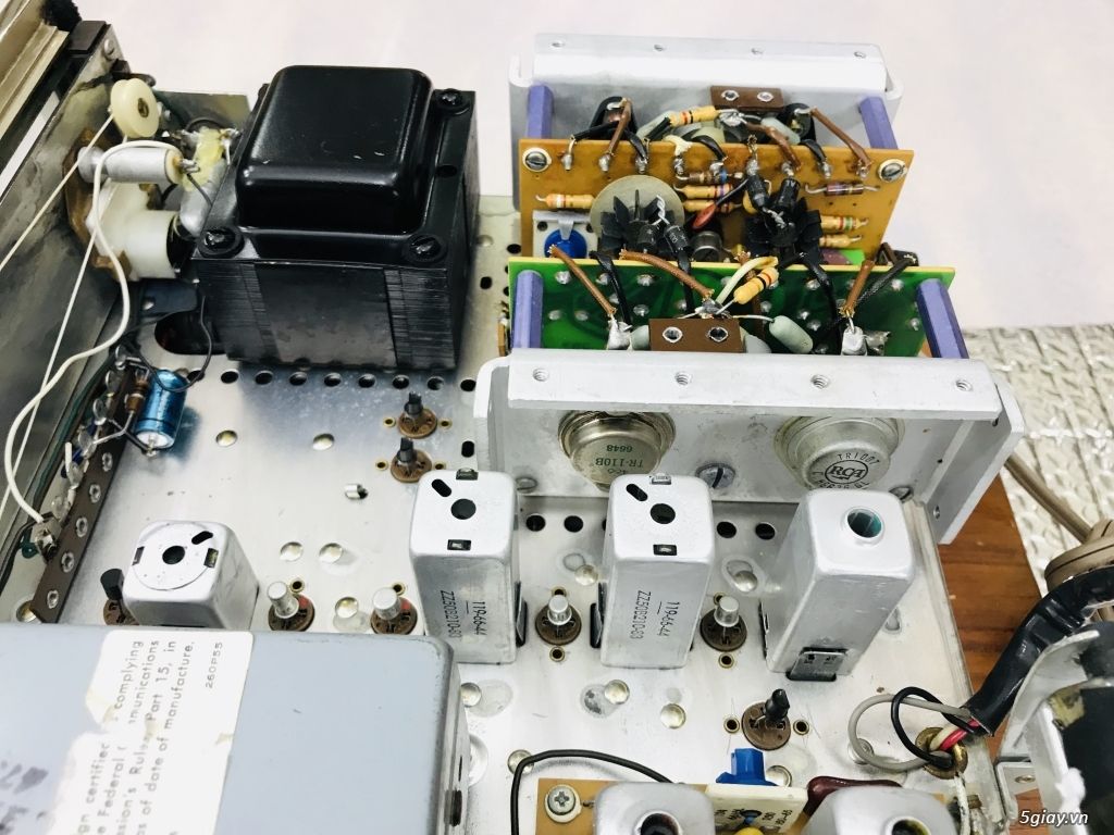 Fisher 220T và 44O T đẹp keng tuyển chọn 5giay