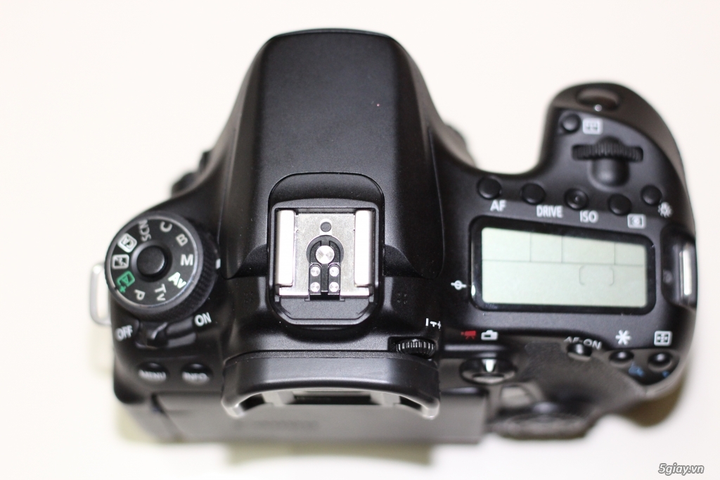 Cần bán canon 70D + lens 18-55 - 3