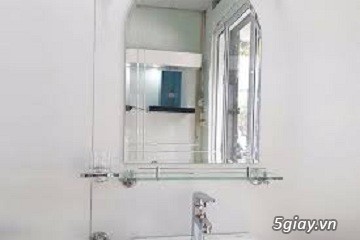 Gương phòng tắm INAX tráng bạc. | 5giay