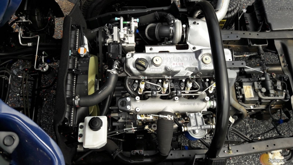 Bán xe tải trọng 7.3 tấn, máy cơ Hyundai D4DB - 3