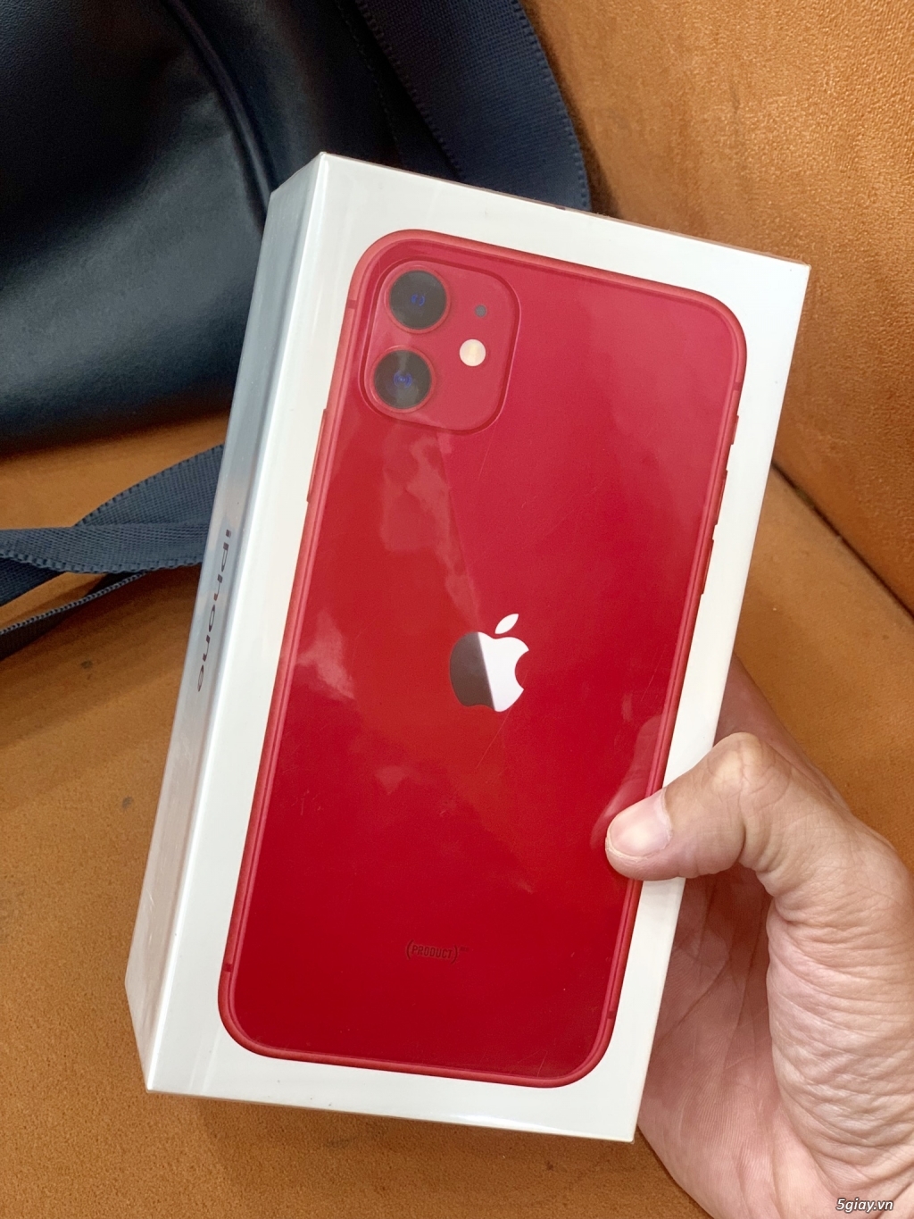 iPhone 11 64G 128G tím vàng trắng đỏ đen new seal 100%.