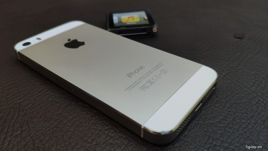 iPhone 5S + iPod Nano Gen 6. End: 23h00 03/10/2019 - 2