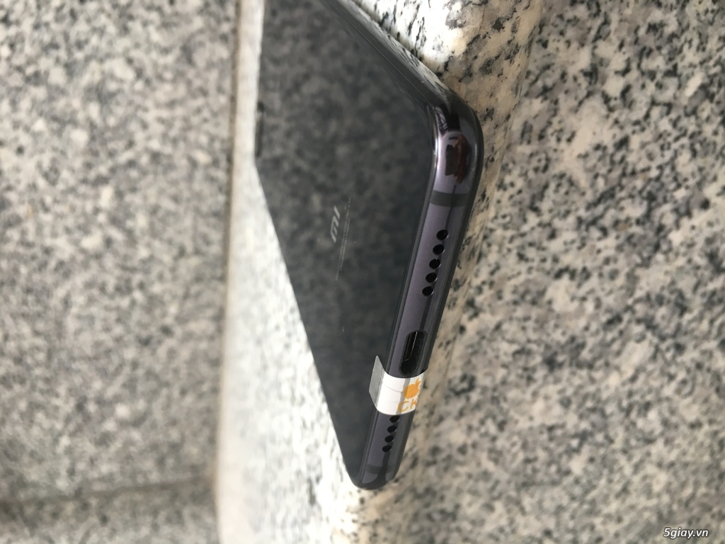 Xiaomi Mi 8 Lite đẹp 99% - 2