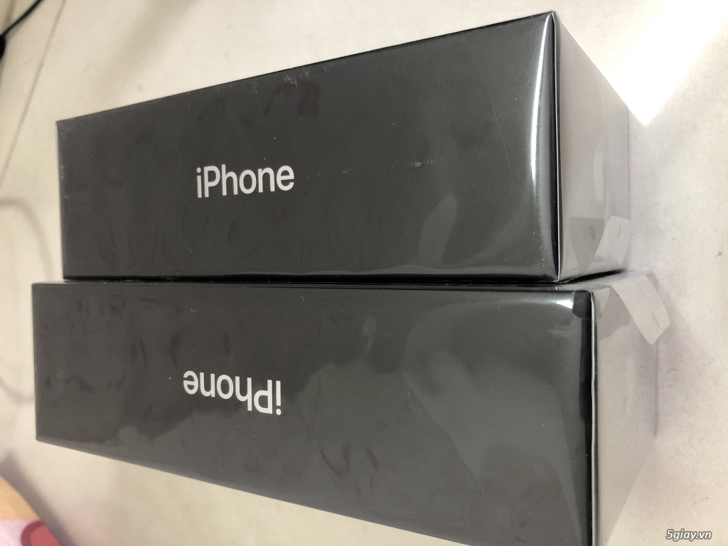 IPHONE 11Pro và PRO MAX nguyên Seal chưa Active đầy đủ bill Mỹ - 1