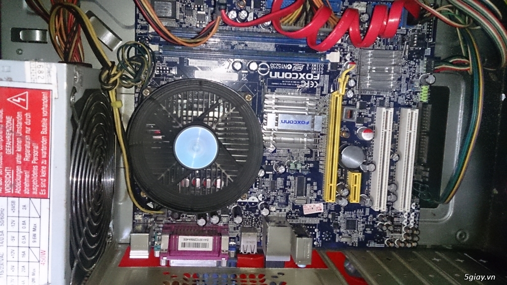 Main gigabtye h61 v5... lỗi 1 khe ram .. Thùng G31 kèm lcd 17' - 4