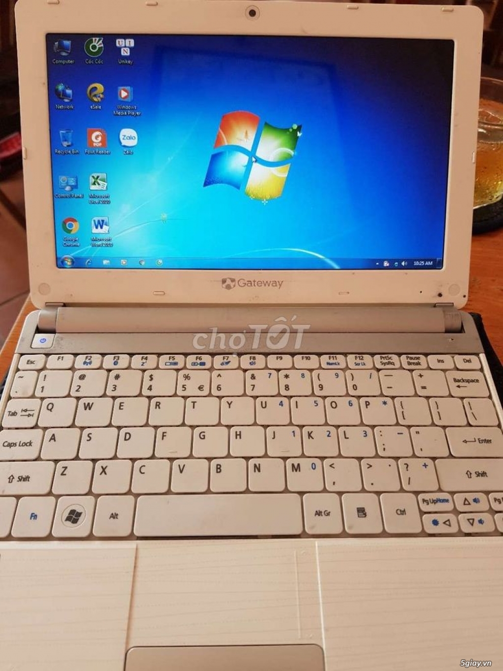 Laptop Gateway mini 10.1inch, màu trắng rất đẹp, nhỏ gọn, bỏ cốp xe, - 2