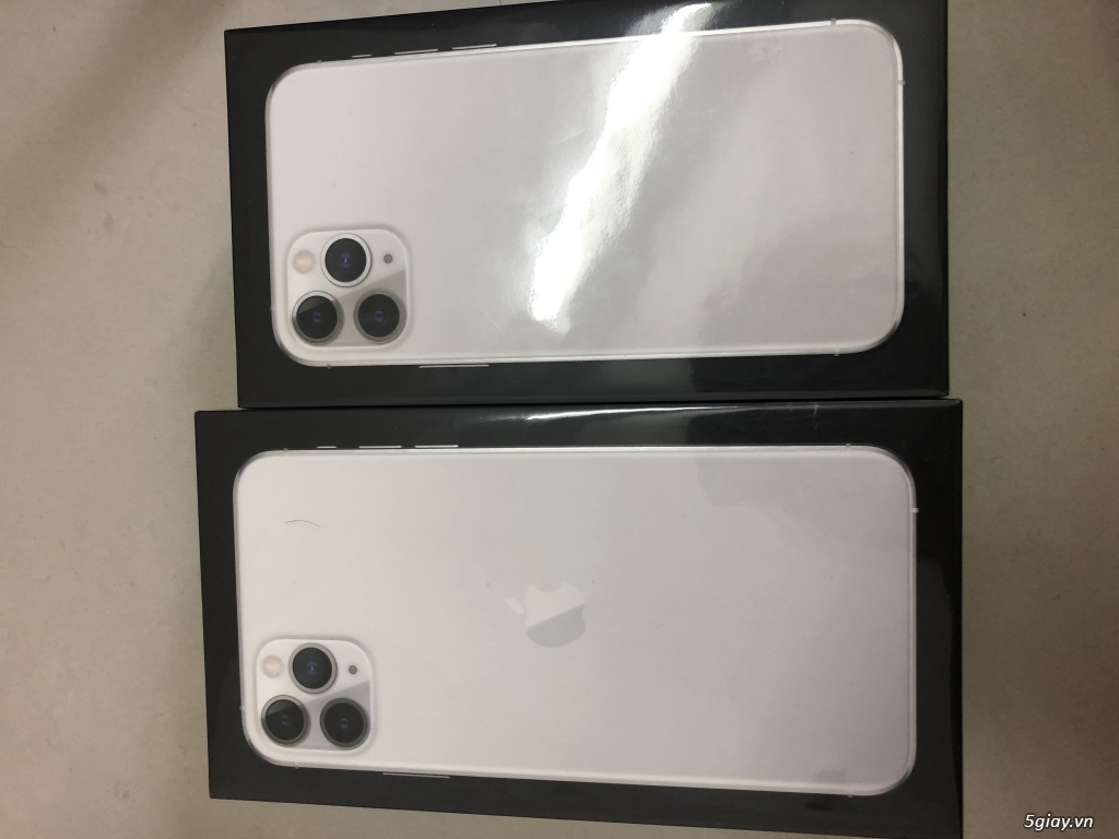 Iphone11pro Nguyên Seal chưa Active LL đủ bill