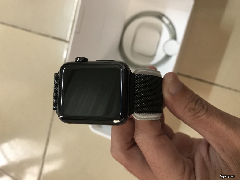 Apple watch seri 1 42mm thép đen dây milanese loop zin apple fullbox - 1