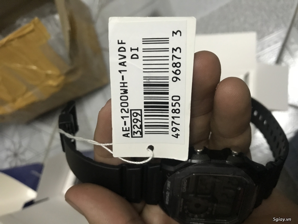 Casio AE1200 bảng dây cao su màu đen kết thúc 22h00 ngày 12/10/2019 - 2