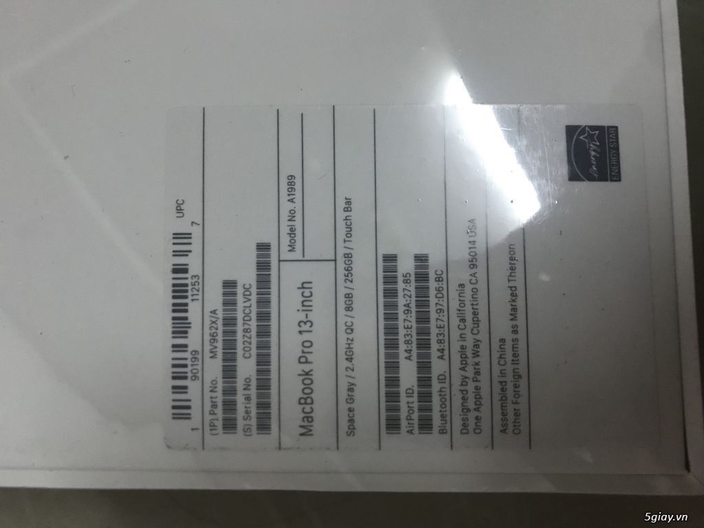 MV962 - MacBook Pro 2019 13 Inch Gray i5 2.4/8GB/256GB - giá rẻ nhất - 1