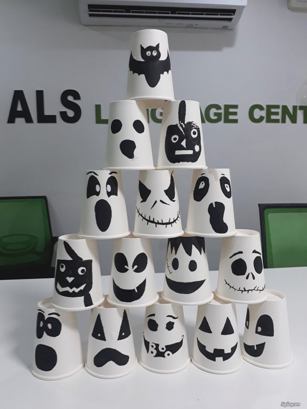 Quà tặng Halloween từ trung tâm anh ngữ ALS - 2