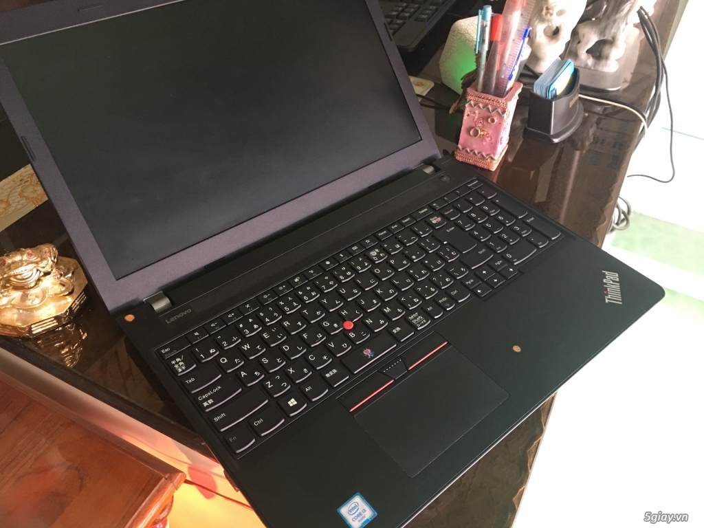 Cần bán Lenovo ThinkPad E570, i3 thể hệ 6