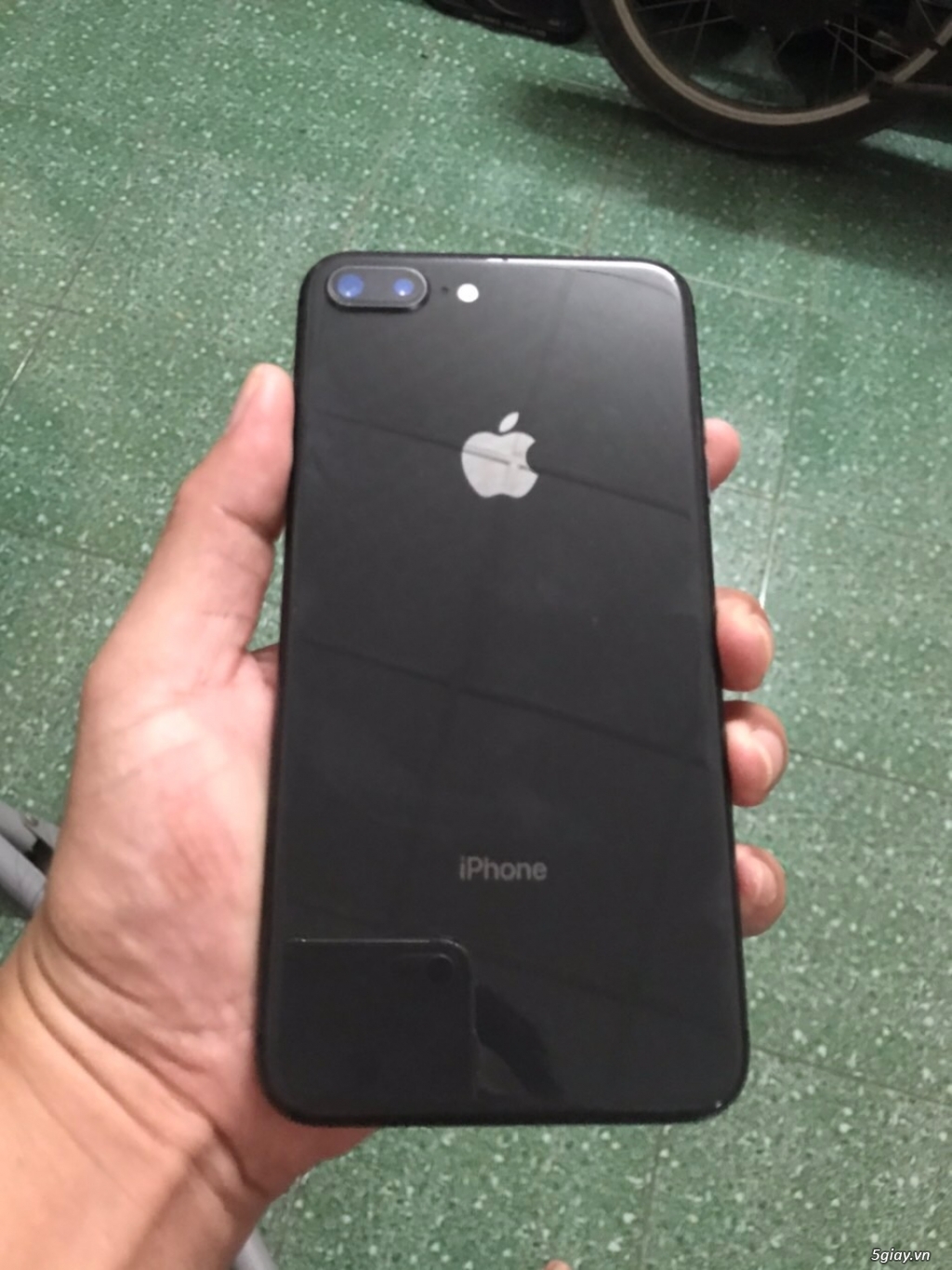 Iphone 8 Plus Jet Black 64GB zin