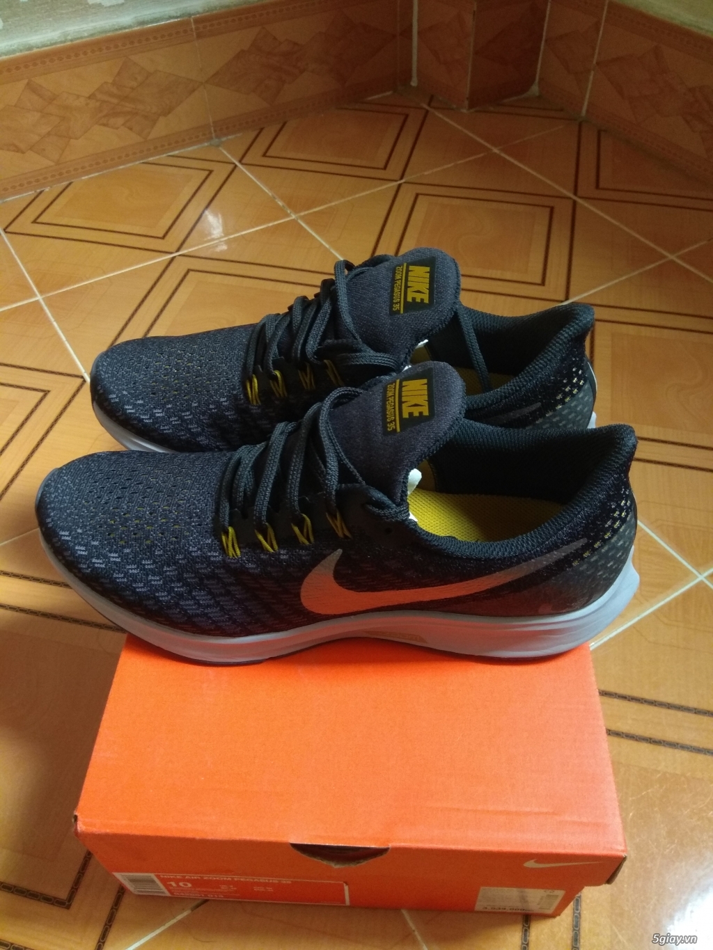 Cần bán: giày thể thao Nike air zoom PEGASUS 35 chính hãng - 1