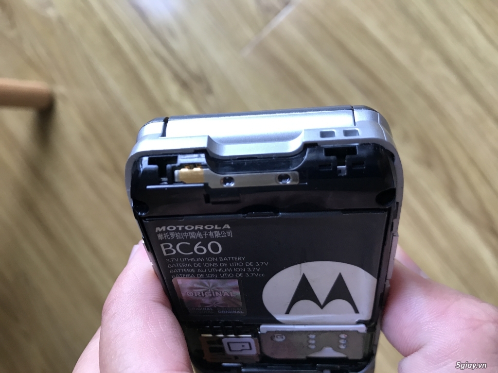 Cần bán Motorola V3x - 5