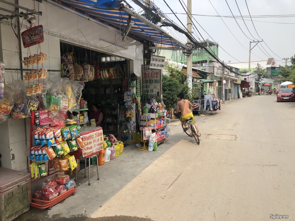 Sang tiệm tập hoá Q7 - 3