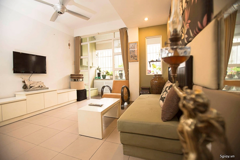 Cần cho thuê chung cư mới sửa, lầu 2, 62 m2, Nguyễn Thông, Q.3 - 2