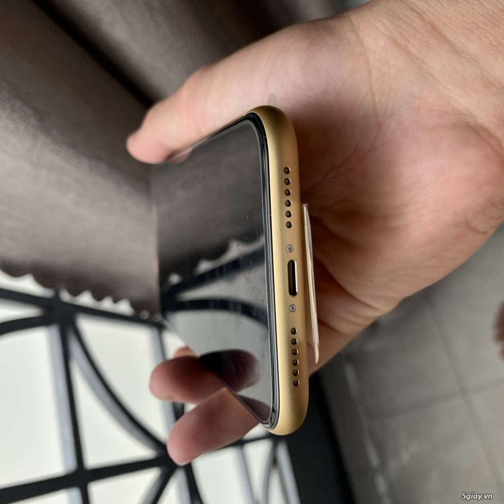 Xr 64gb vàng mới 100% - 2