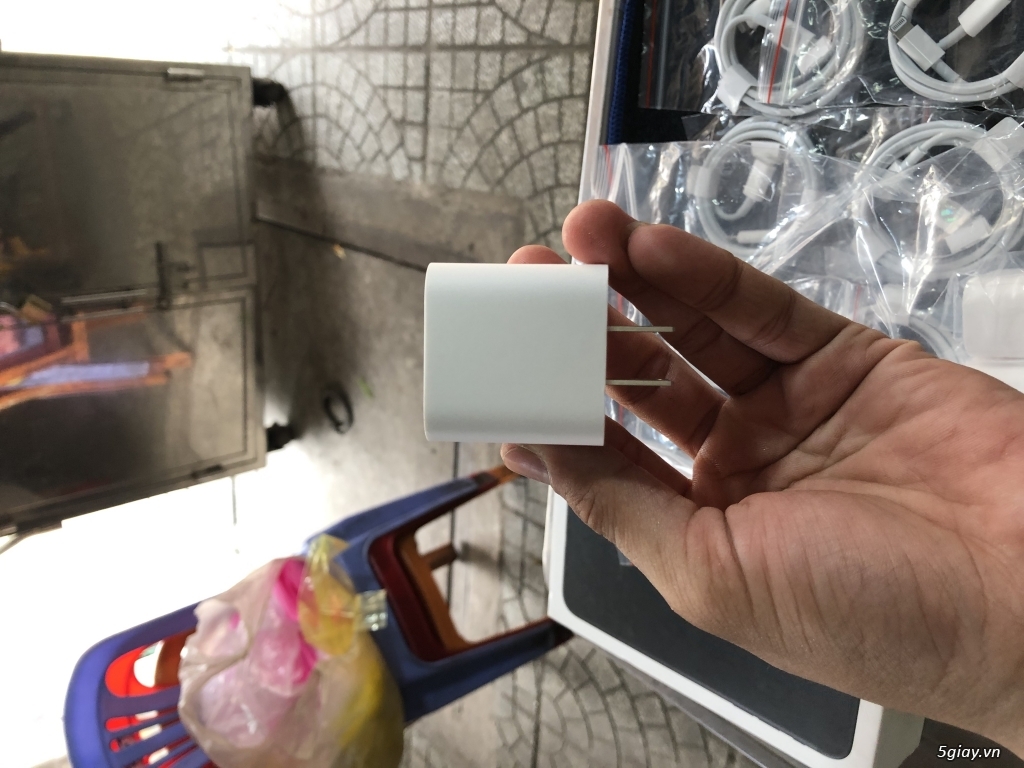 Sạc + cáp Iphone 11pro max...chính hãng - 2