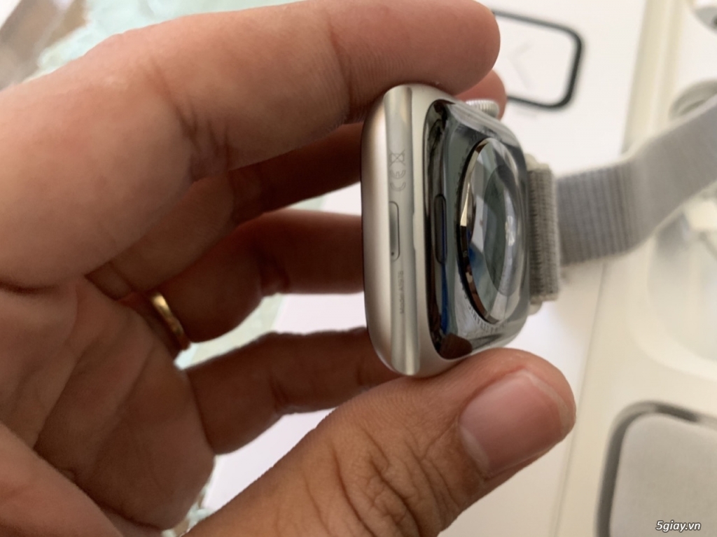 s4 44mm