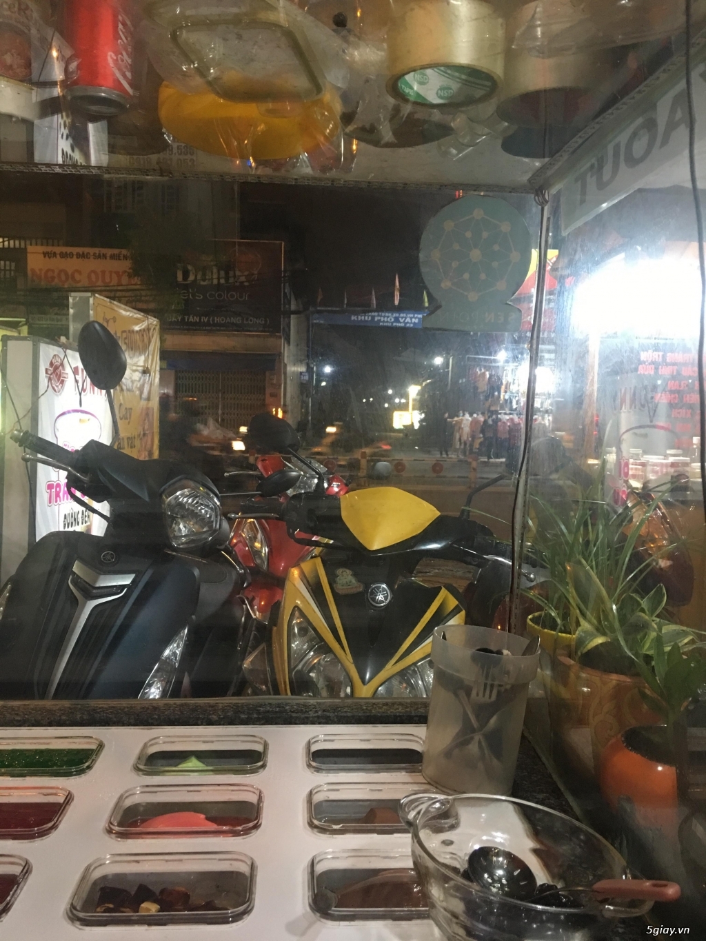 Sang quán trà sữa Funnny Nhà 2 MT SẦM UẤT Số 391 Lê Văn Quới, BìnhTân - 3