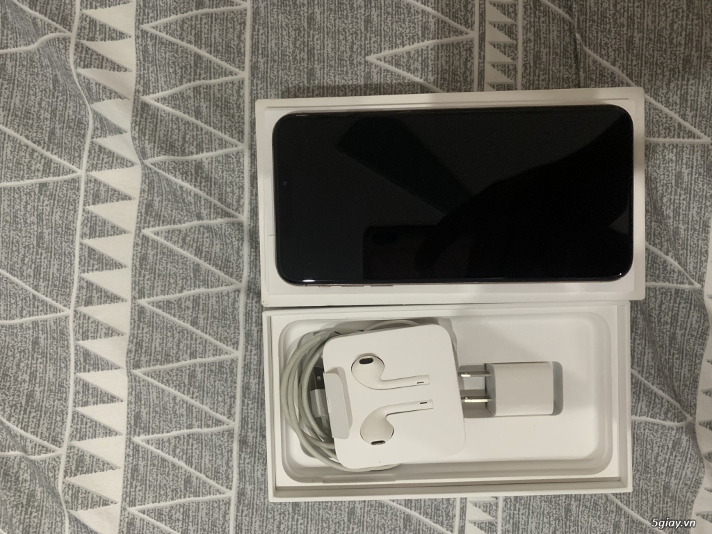 XS MAX 256GB LL/A 99.99% FULLBOX