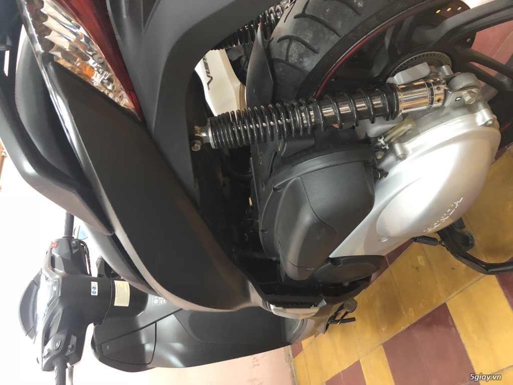 Sh300i đen Sporty 2018 ( t5 chưa có đồng hồ nhiệt ) - 4