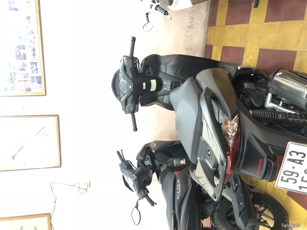 Sh300i đen Sporty 2018 ( t5 chưa có đồng hồ nhiệt ) - 1