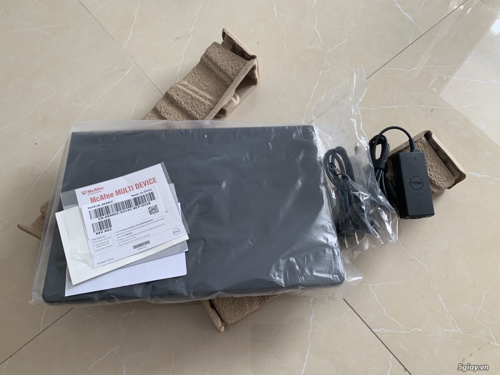Laptop Dell Inspiron 15 3573 - 1