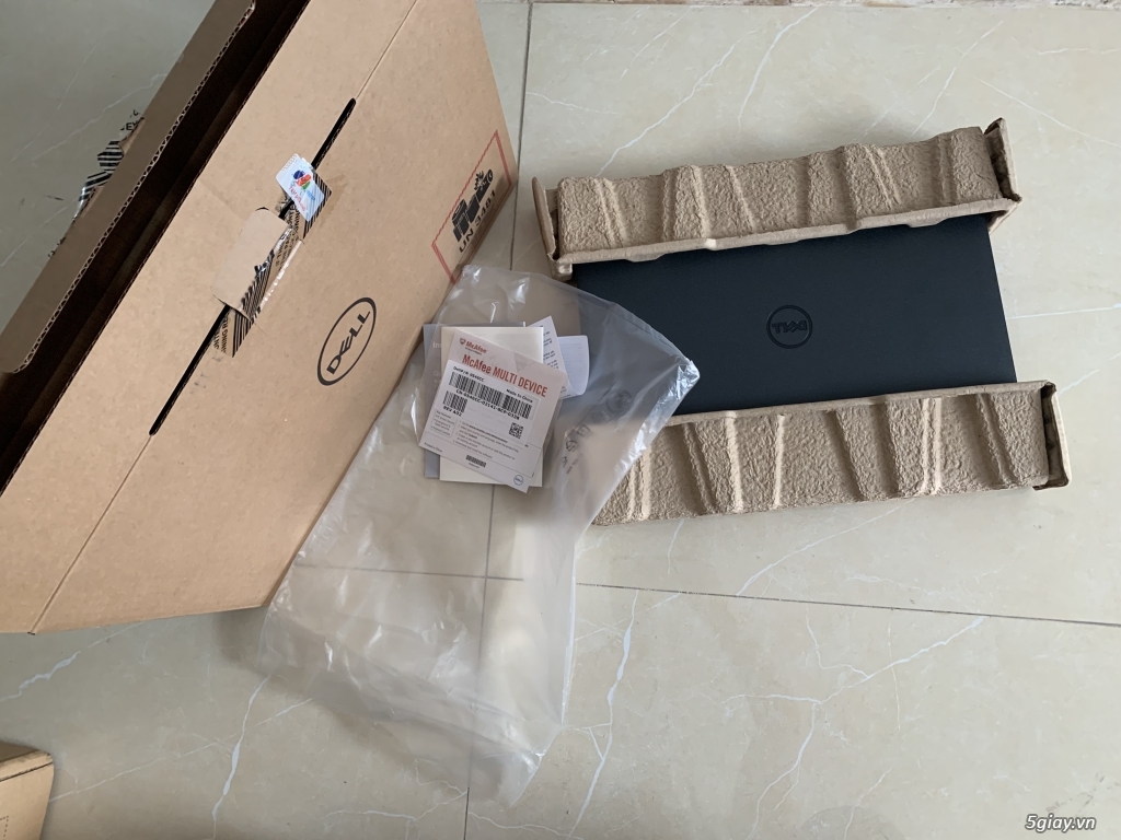 Laptop Dell Inspiron 15 3573 - 2