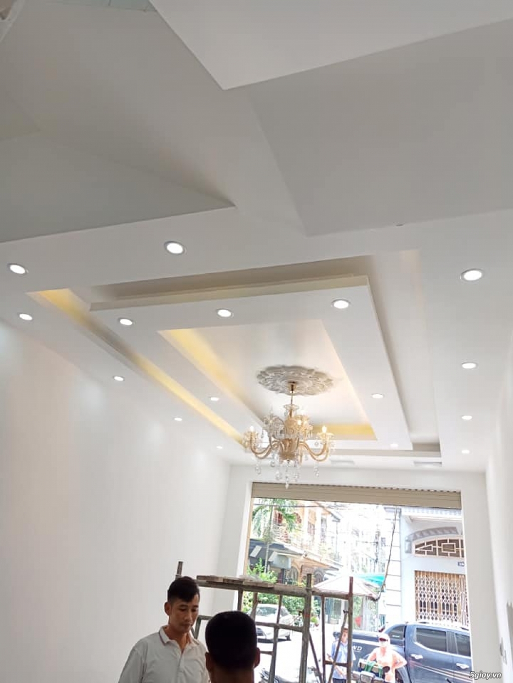 Thi Công Trần Vách Thạch Cao Gía Rẻ - 1